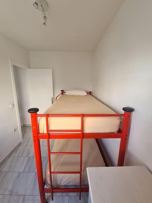 קוניט Nice Beachside 2-Bd Apt Near Barcelona מראה חיצוני תמונה