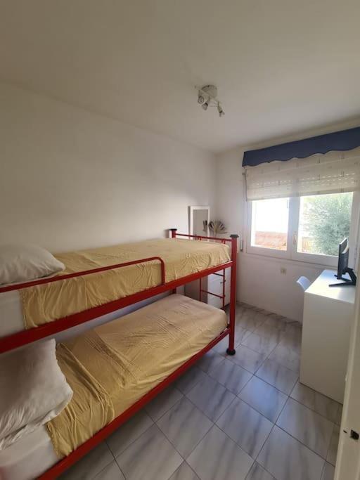 קוניט Nice Beachside 2-Bd Apt Near Barcelona מראה חיצוני תמונה
